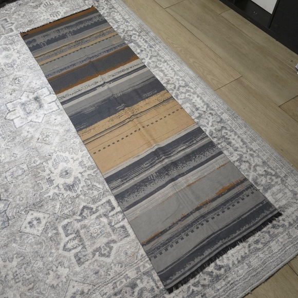 CHELSEY By Josep 100% Brushed Silk Abstract Striped Long Mens Cozy Scarf - Picture 6 of 15